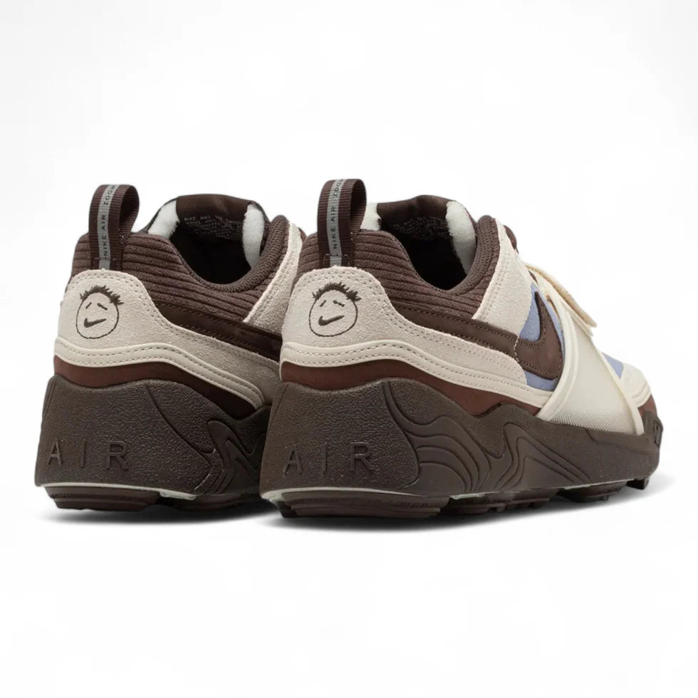 Nike Zoom Field Jaxx - Travis Scott 'Leche Blue'